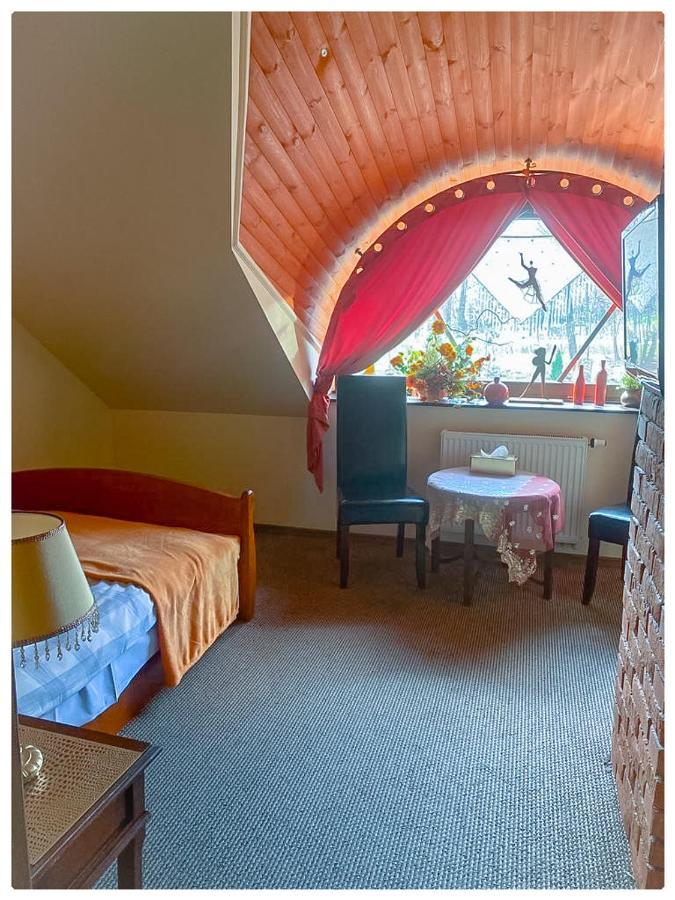 Kaktusik Hotel Augustów Eksteriør billede